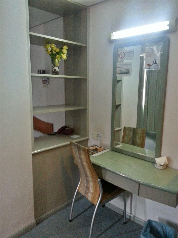 Century Hotel โกตาคินาบาลู ภายนอก รูปภาพ