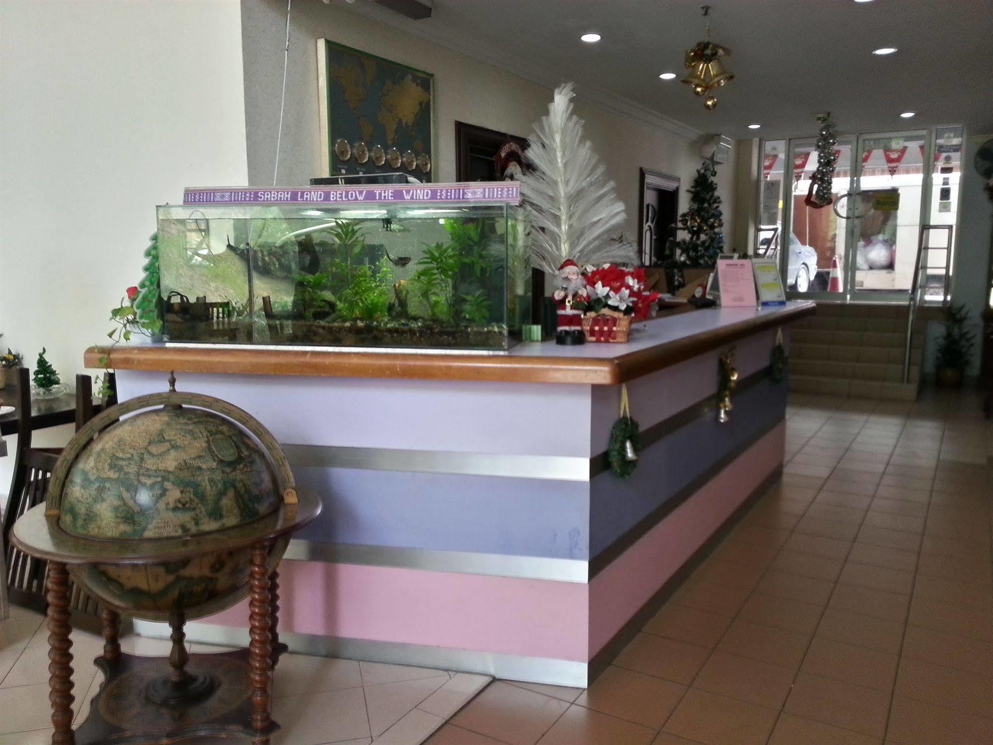 Century Hotel โกตาคินาบาลู ภายนอก รูปภาพ